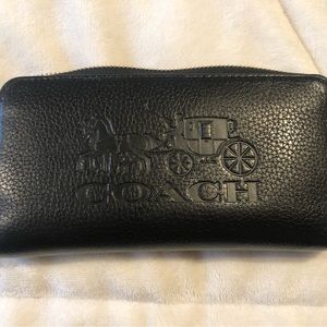 Blk leather coach wallet